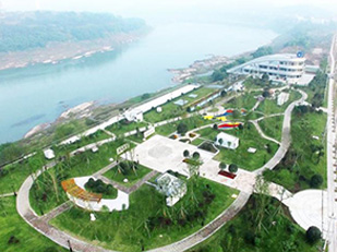 廣安市鄰水縣污水處理站，廣安市政協人資環委帶領鄰水縣政協與縣住建局相關負責人，到鄰水縣各鄉鎮專項督導污水處理廠（站）建設與運行情況